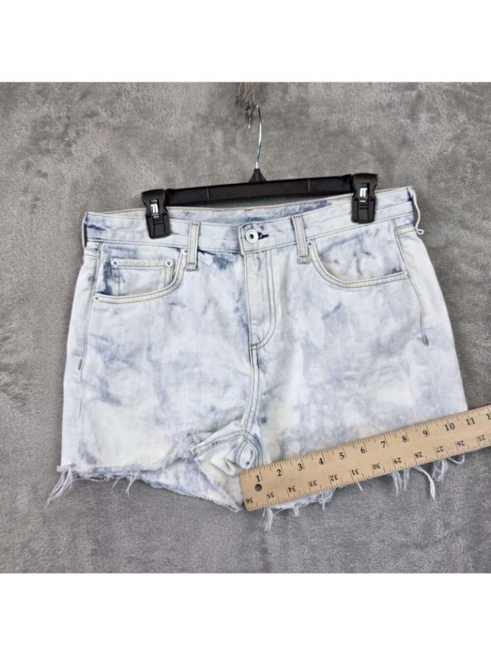 Rag & Bone Shorts Womens 28 Blue Acid Wash Dre Low Rise Denim Cutoff Frayed Hem - Picture 12 of 12